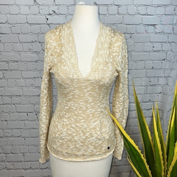 ROXY Cream & Beige Beach Hoodie Sweater, Size M - Picture 1 of 12